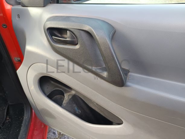 Peugeot Partner 1.6 HDI · Ano 2009