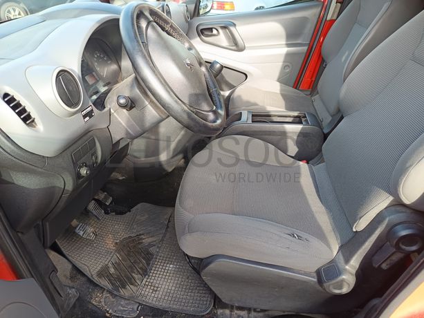 Peugeot Partner 1.6 HDI · Ano 2009