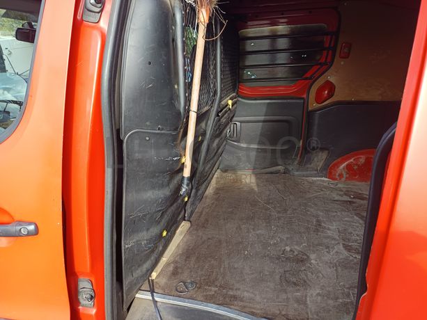 Peugeot Partner 1.6 HDI · Ano 2009