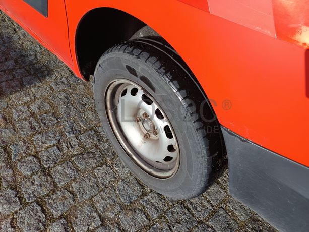 Peugeot Partner 1.6 HDI · Ano 2009