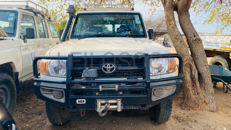 Toyota Land Cruiser