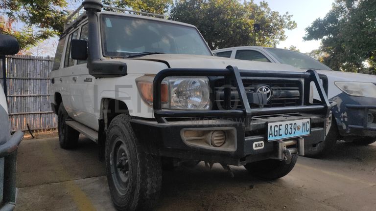 Toyota Land Cruiser 2,70m