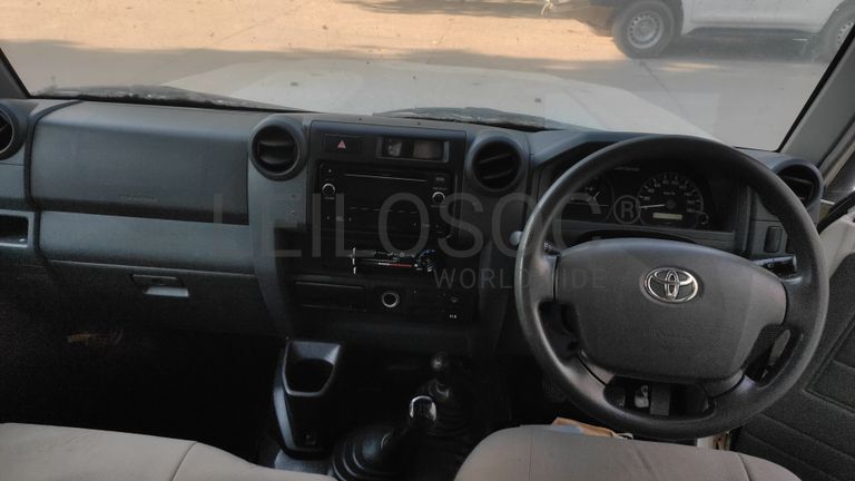 Toyota Land Cruiser 2,70m