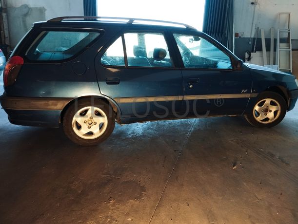 Peugeot 306 · Ano 1997