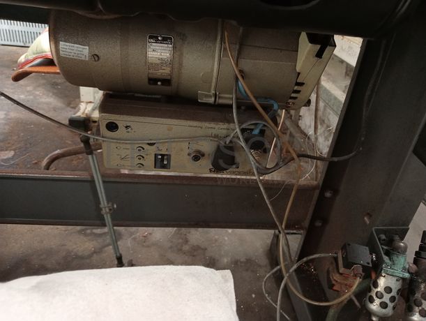 Máquina de Coluna Alta