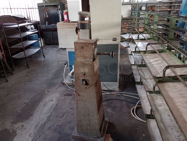 Máquina de Tirar Cola