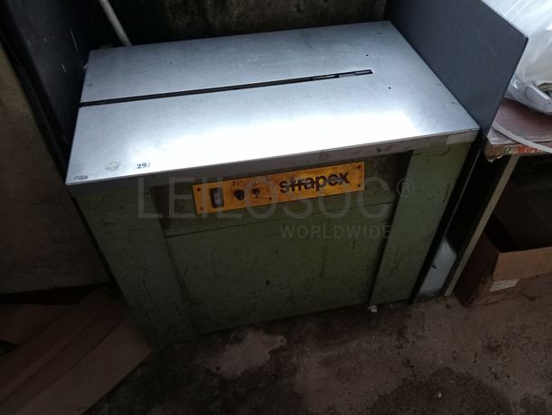 Máquina de Cintar Caixas