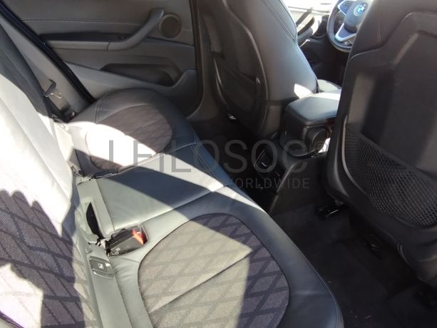 BMW X1 SDrive16D · Ano 2019