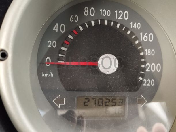 Volkswagen Polo · Ano 2000