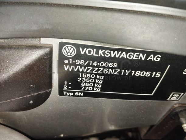 Volkswagen Polo · Ano 2000