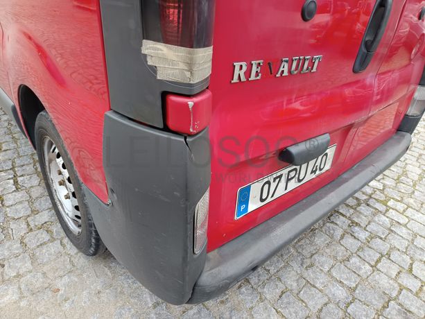 Renault Trafic · Ano 2006