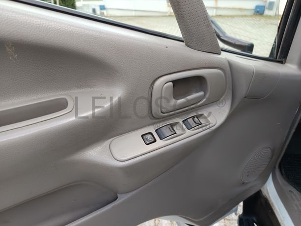 Toyota Dyna · Ano 2002