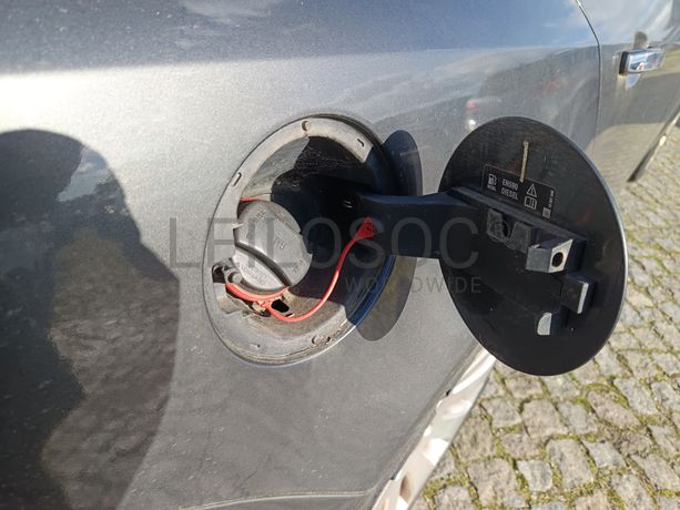 Opel Insígnia Sports Tourer 2.0 CDTI  · Ano 2009