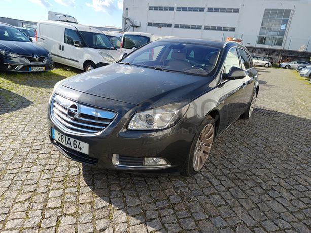Opel Insígnia Sports Tourer 2.0 CDTI  · Ano 2009