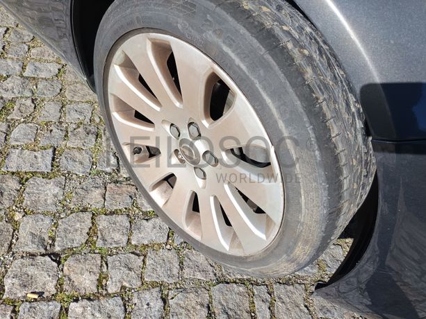 Opel Insígnia Sports Tourer 2.0 CDTI  · Ano 2009