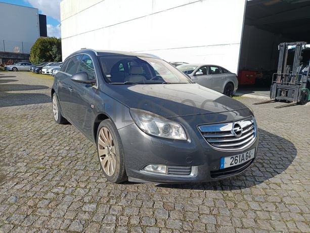 Opel Insígnia Sports Tourer 2.0 CDTI  · Ano 2009