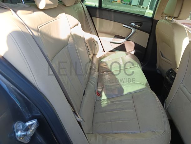 Opel Insígnia Sports Tourer 2.0 CDTI  · Ano 2009