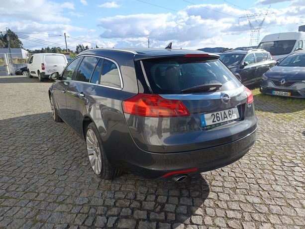 Opel Insígnia Sports Tourer 2.0 CDTI  · Ano 2009