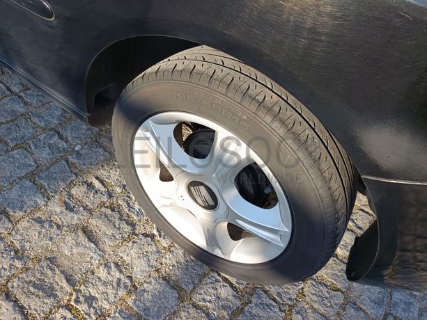 Seat Ibiza · Ano 2004