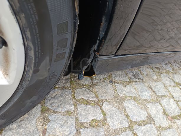 Mercedes-Benz E 220 · Ano 2004