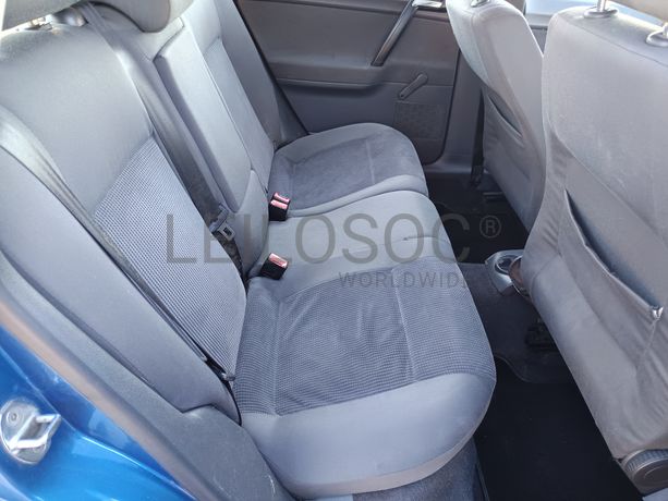 Volkswagen Polo · Ano 2006