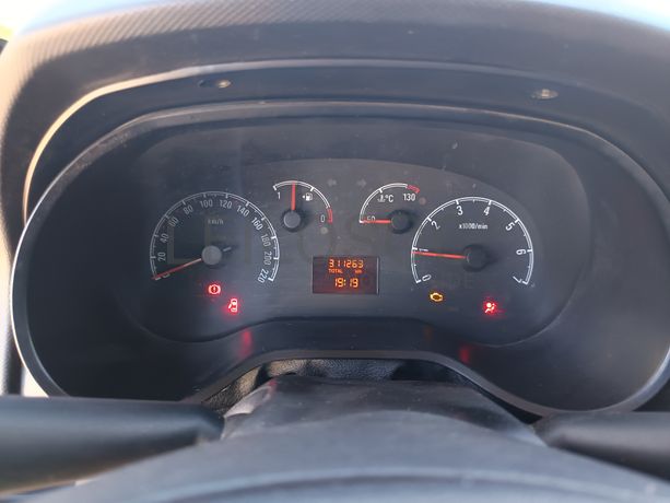 Opel Combo · Ano 2017