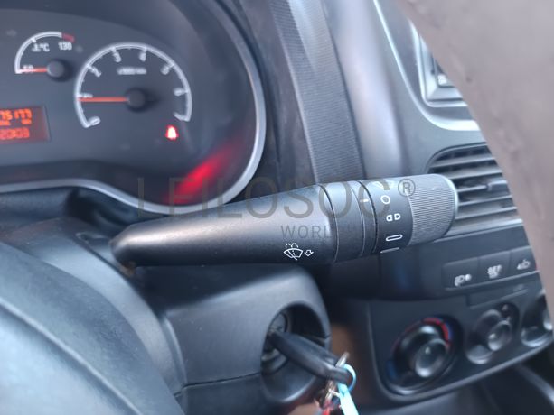 Opel Combo · Ano 2016