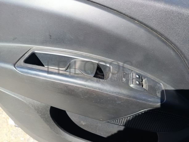 Opel Combo · Ano 2016