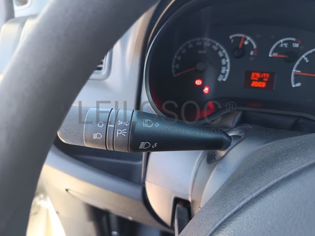 Opel Combo · Ano 2016