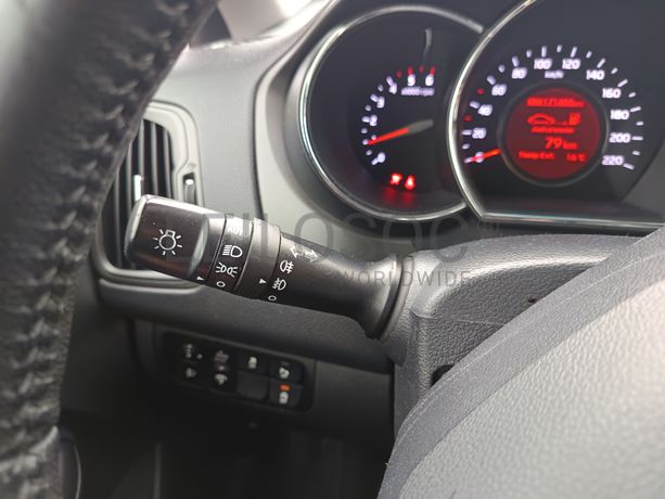 Kia Rio · Ano 2012