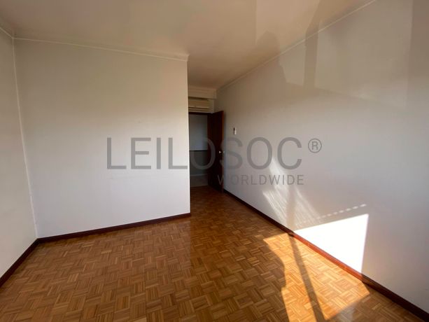 Moradia V3 · Nogueira do Cravo, Oliveira do Hospital