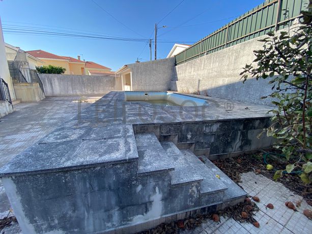 Moradia V3 · Nogueira do Cravo, Oliveira do Hospital