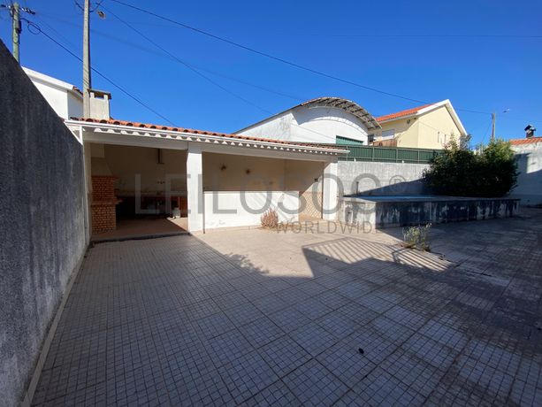 Moradia V3 · Nogueira do Cravo, Oliveira do Hospital