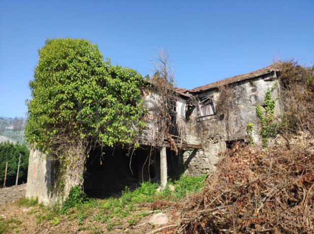Moradia em Ruínas · Mansores, Arouca