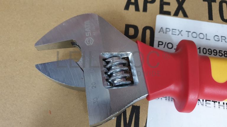 Chave Ajustável Inglesa Isolada