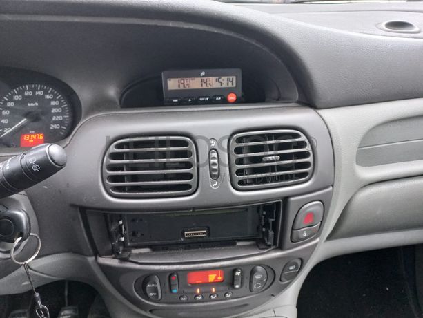 Renault Mégane Scénic JA · Ano 2001