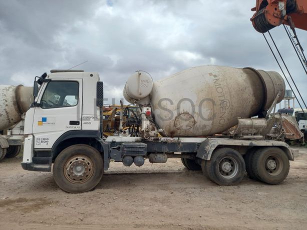 Autobetoneira (7 M3) VOLVO modelo FM 400 6x4 - CIFA SL7