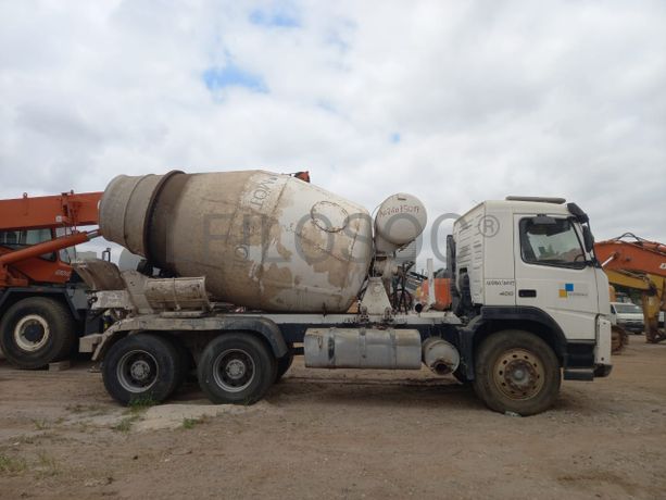 Autobetoneira (7 M3) VOLVO modelo FM 400 6x4 - CIFA SL7