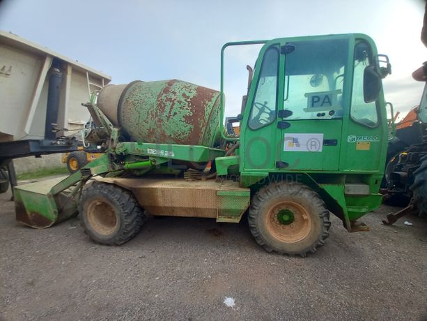 Betoneira Móvel (3 M3) MERLO DBM 2500 EV