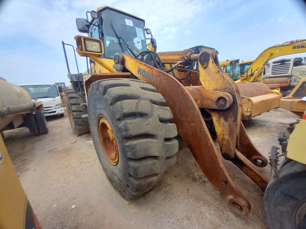 Pá Carregadora de Pneus 25 T KOMATSU WA470-5