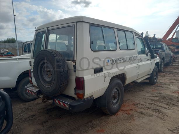 TOYOTA LAND CRUISER 4.2D 4WD HARDTOP 13