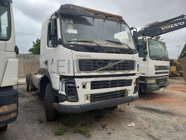 Camião Trator( 6X4) VOLVO FM 440