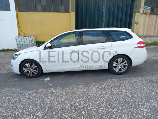 Peugeot 308 · Ano 2014