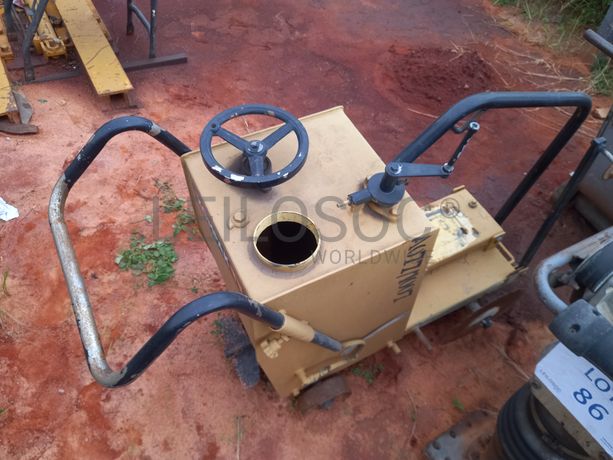 Compressores + Torre de Iluminação + Cilindro ATLAS COPCO LP 6505 + Saltitões