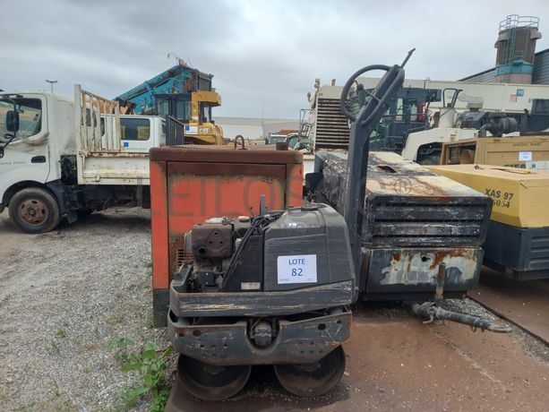 Compressores + Torre de Iluminação + Cilindro ATLAS COPCO LP 6505 + Saltitões