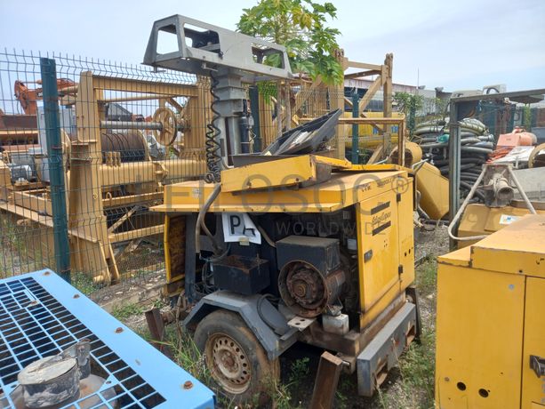 Compressores + Torre de Iluminação + Cilindro ATLAS COPCO LP 6505 + Saltitões