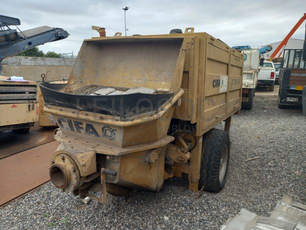 Dumpers (4X4) + Geradores + Bomba Betão 50 M3/H