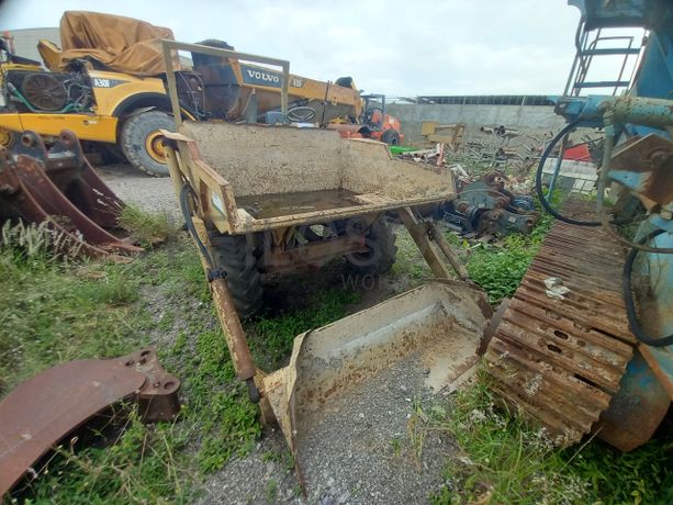 Dumpers (4X4) + Geradores + Bomba Betão 50 M3/H