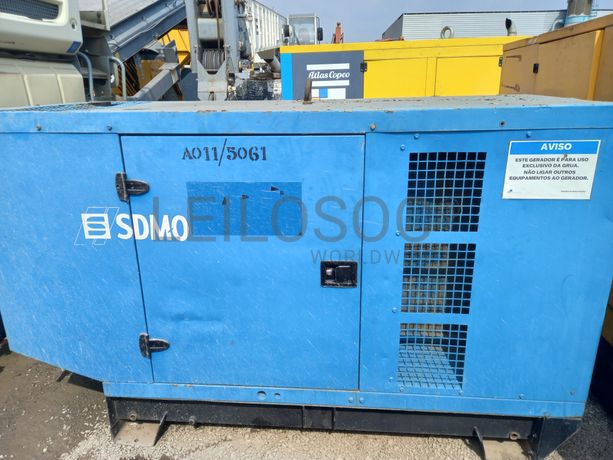 Dumpers (4X4) + Geradores + Bomba Betão 50 M3/H