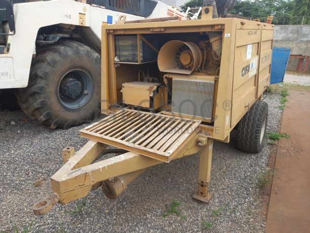 Dumpers (4X4) + Geradores + Bomba Betão 50 M3/H